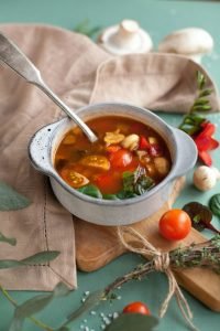 Ciorbă de legume calorii